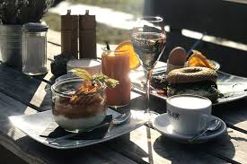 CAFÉ